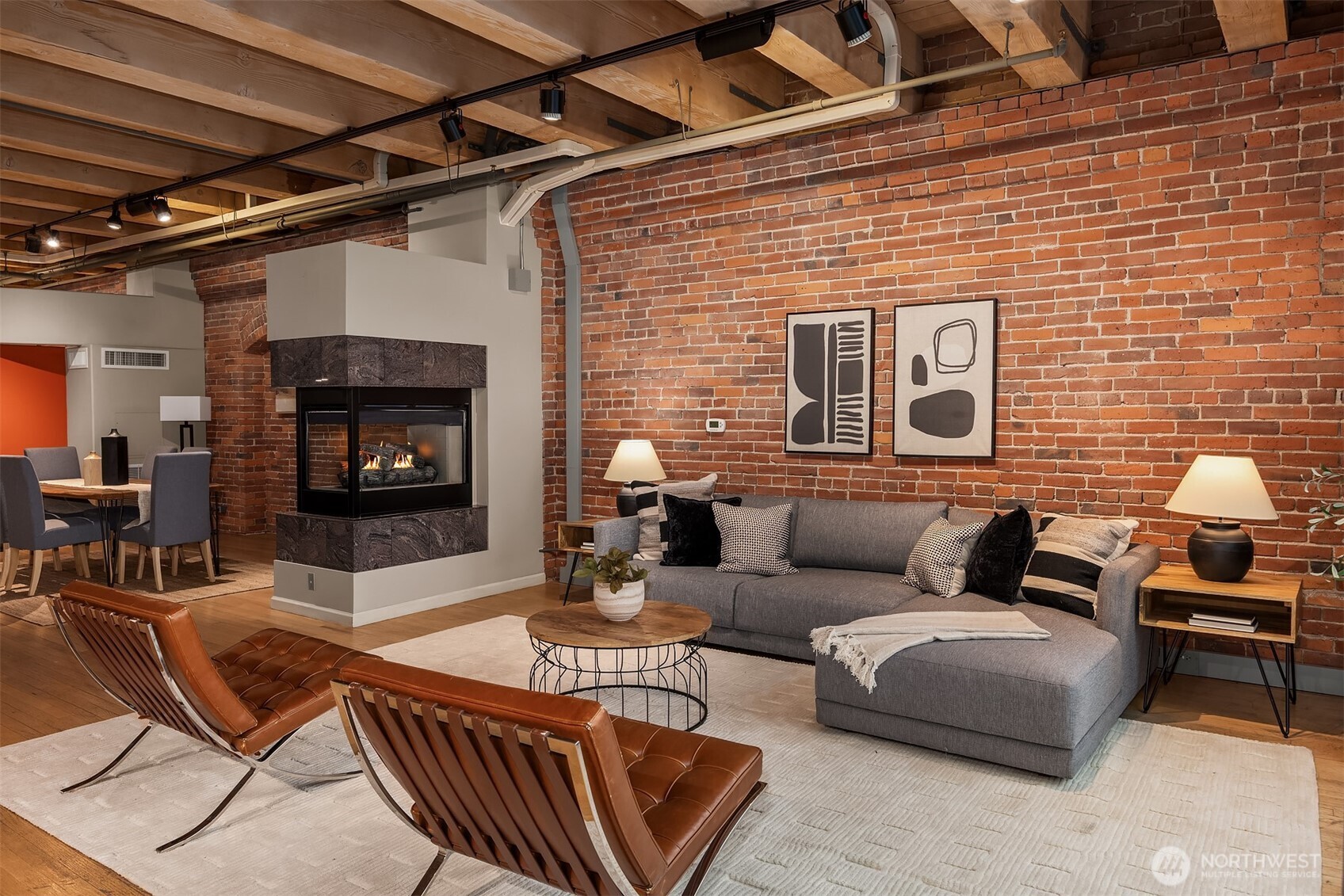 210 3rd Avenue S Unit: 2C