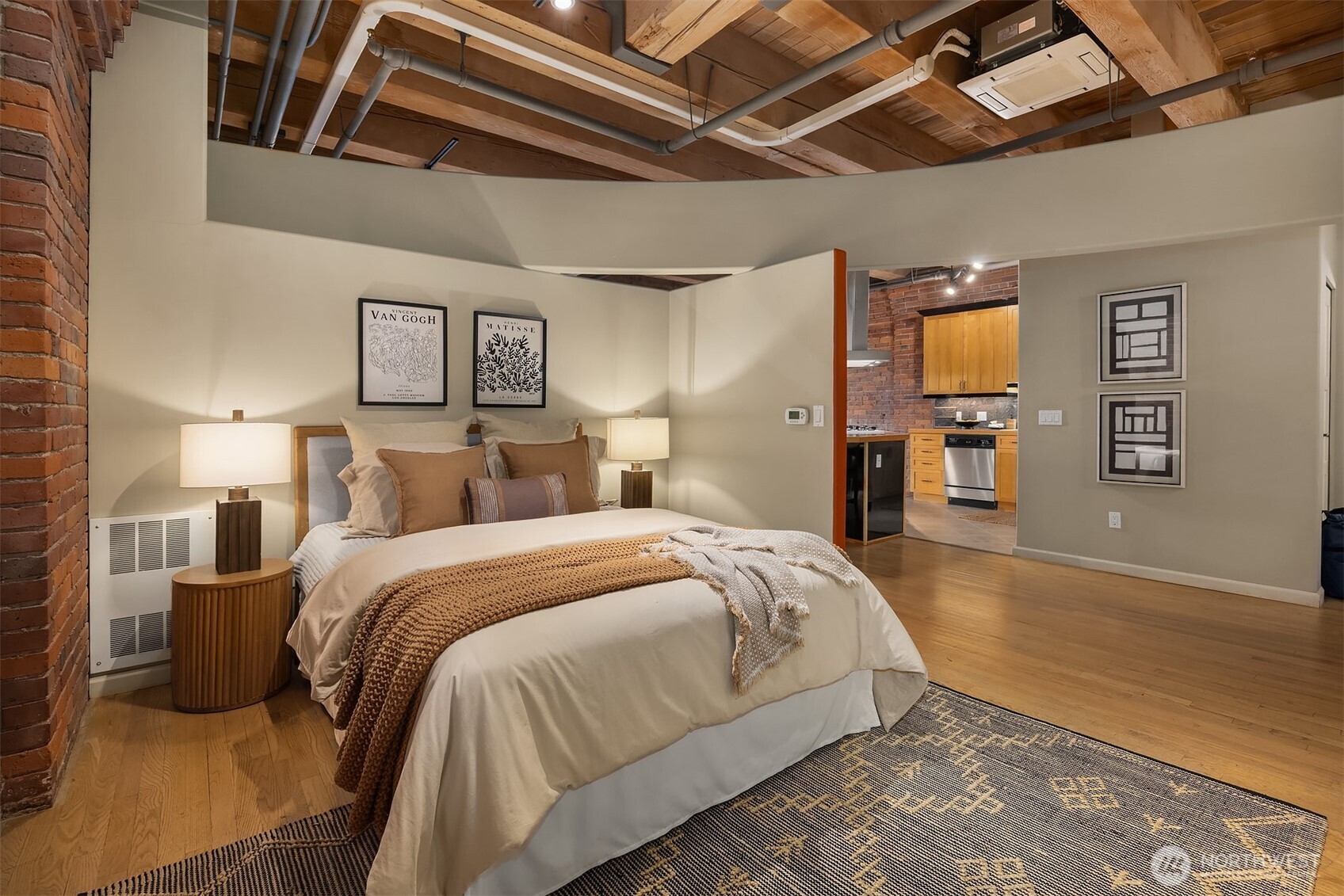 210 3rd Avenue S Unit: 2C