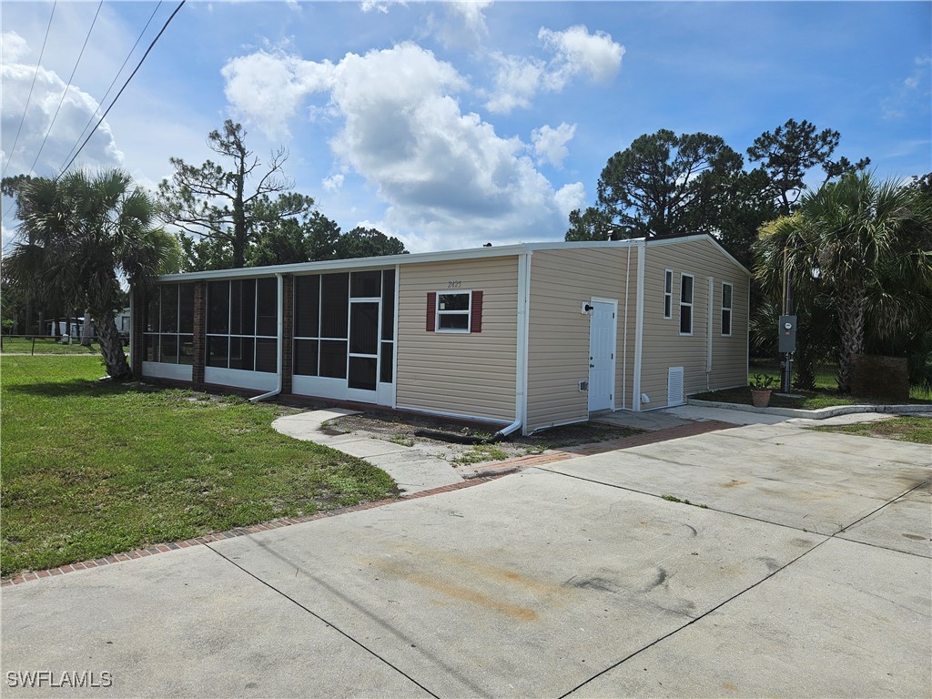 2425 Case LN