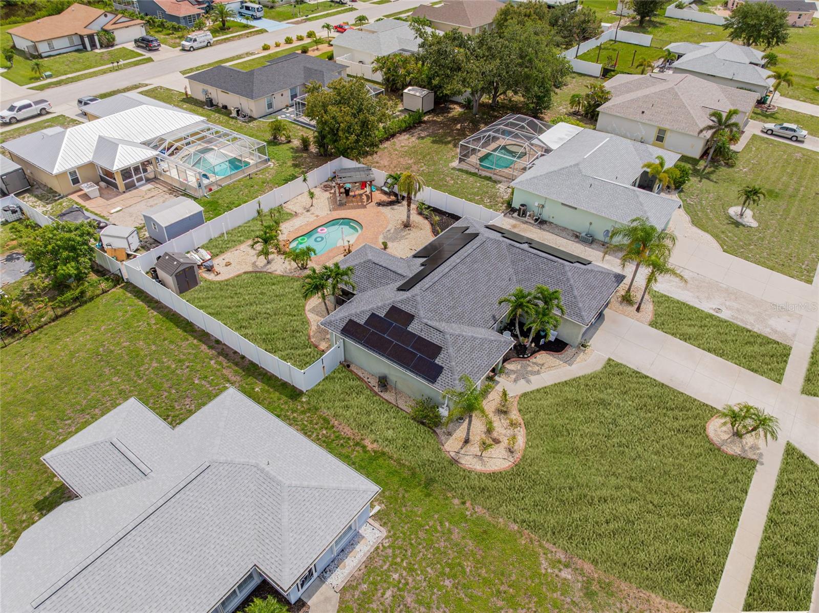 6178 COLISEUM BLVD