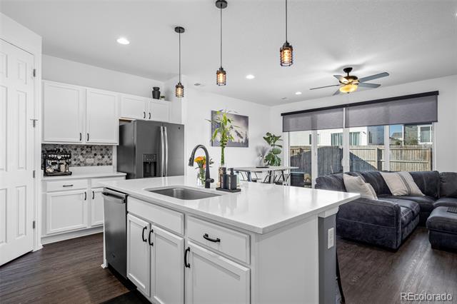 144 Vista Cliff Circle