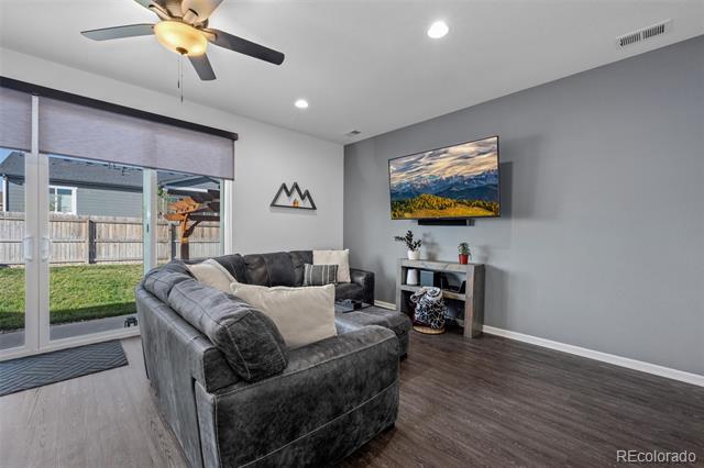 144 Vista Cliff Circle