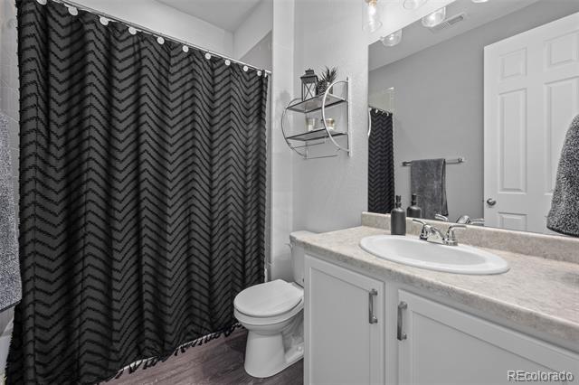 144 Vista Cliff Circle