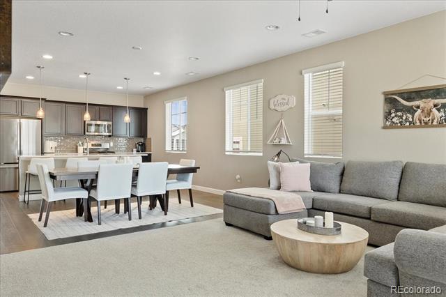 3887 Grand Baker Street