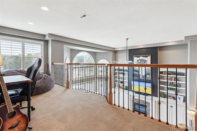 391 High Ridge Way