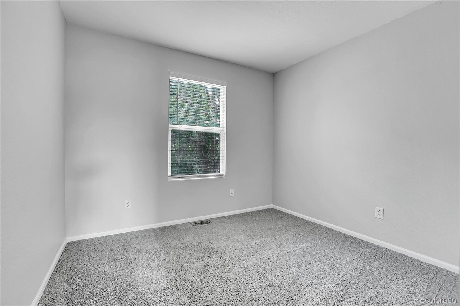 7977 S Kittredge Street