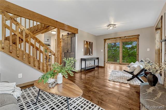 19 E Pine Drive