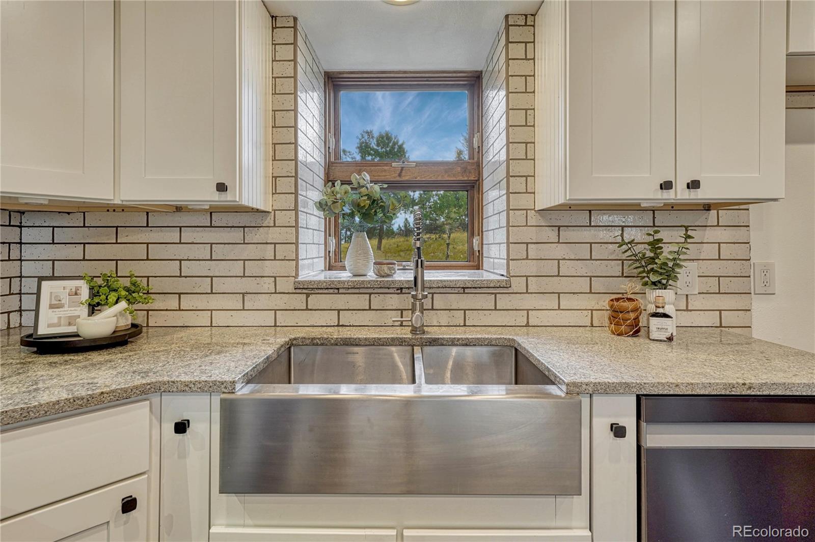 19 E Pine Drive