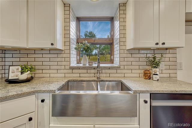 19 E Pine Drive