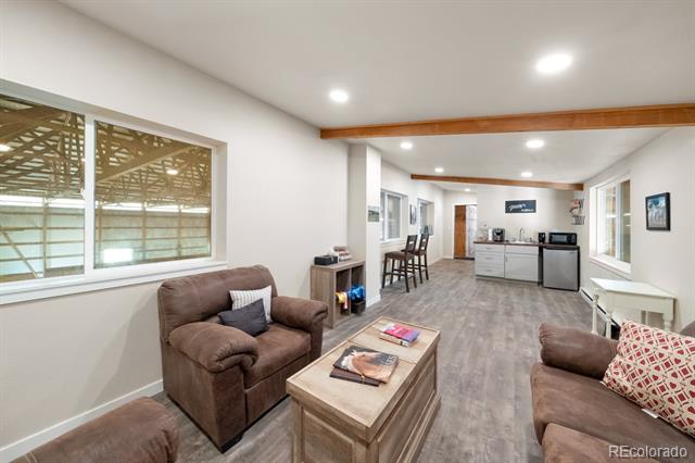5101 Blue Bell Trail