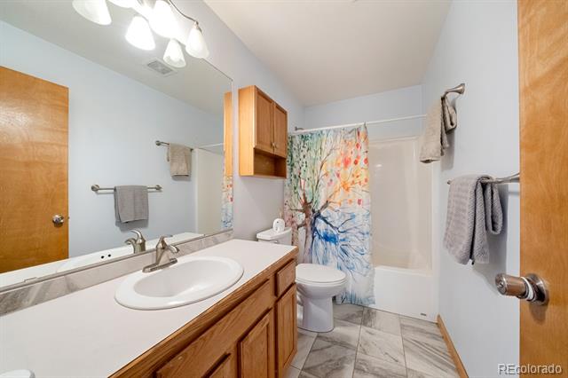 5101 Blue Bell Trail
