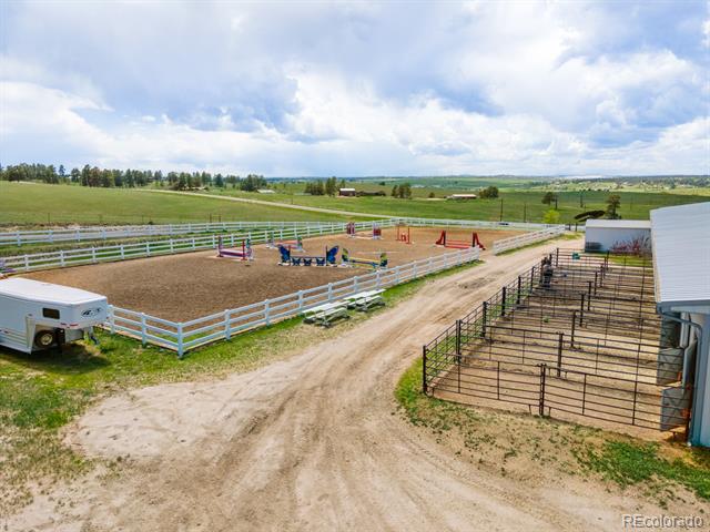 5101 Blue Bell Trail