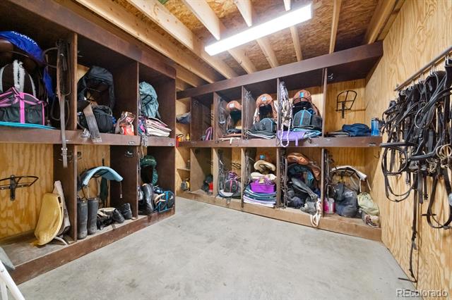 5101 Blue Bell Trail
