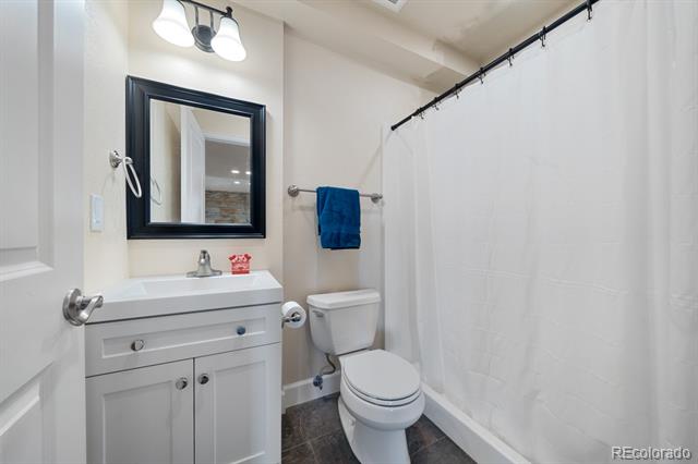 5101 Blue Bell Trail