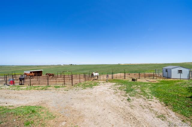 5101 Blue Bell Trail