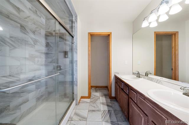 5101 Blue Bell Trail