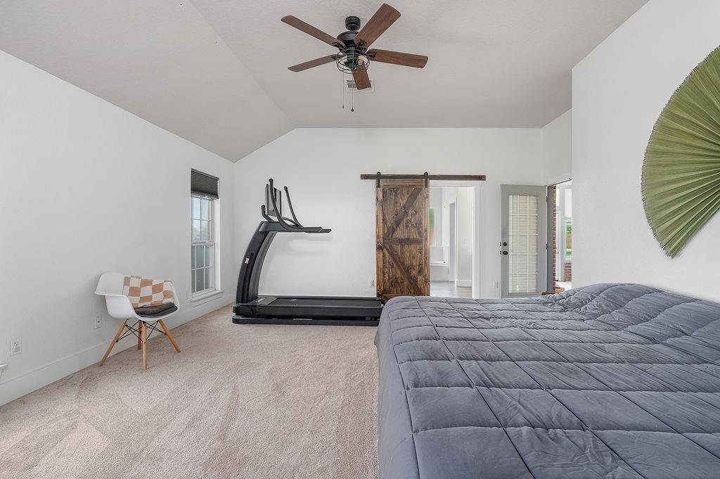 1951 W Trent Court Way