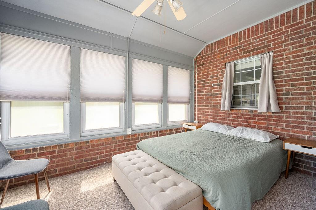 1951 W Trent Court Way