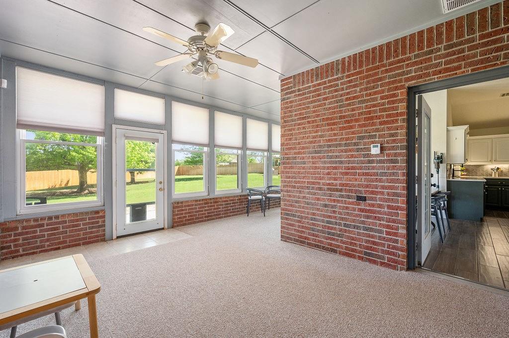 1951 W Trent Court Way