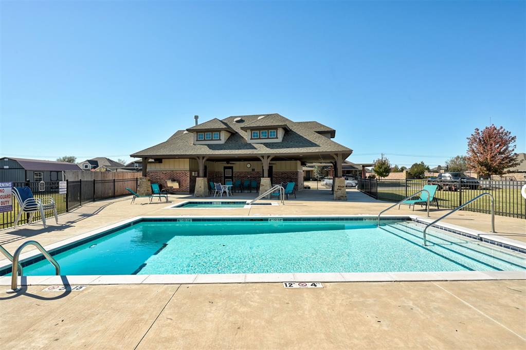 8901 SW 55th Street Unit: A/B