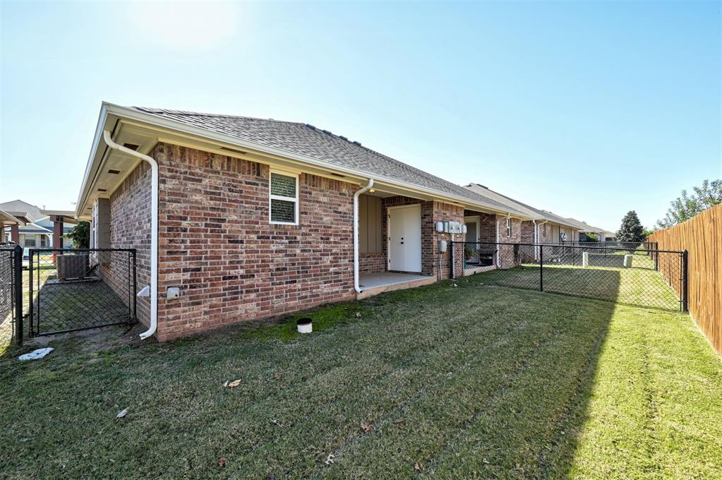 8901 SW 55th Street Unit: A/B