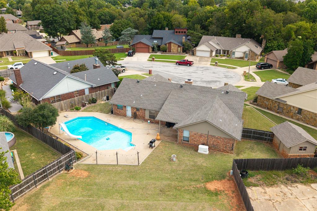 2404 SW 124th Street