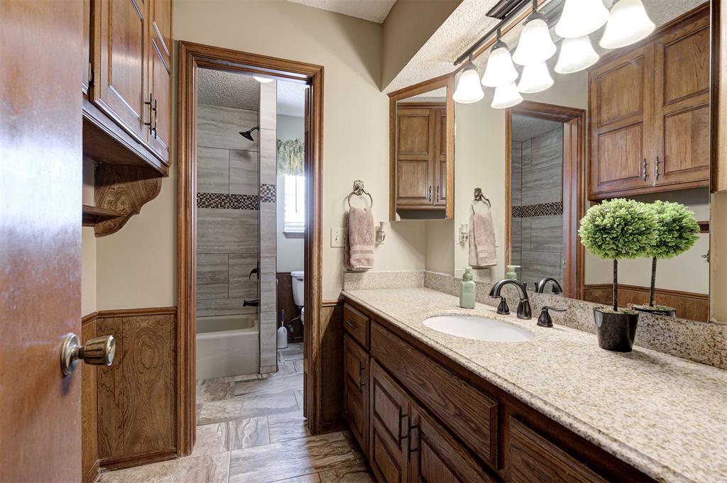 2404 SW 124th Street