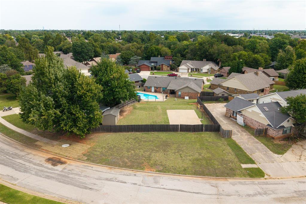 2404 SW 124th Street