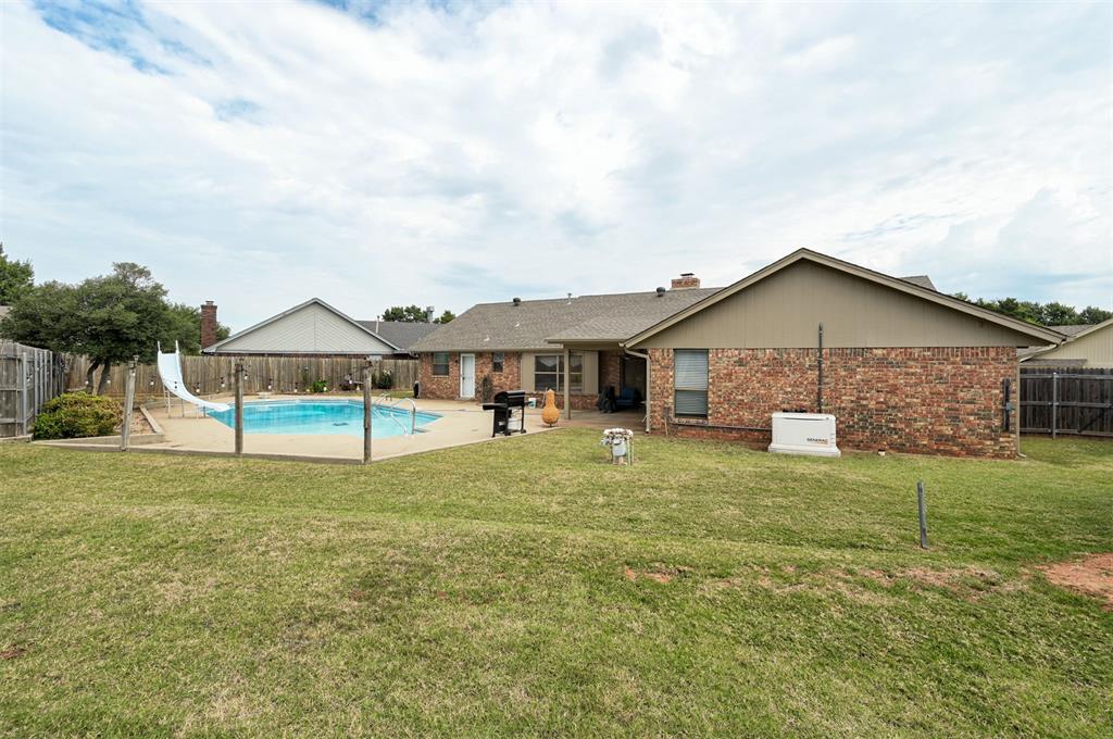 2404 SW 124th Street