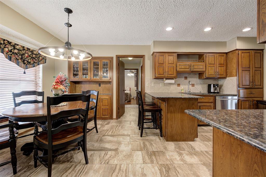 2404 SW 124th Street