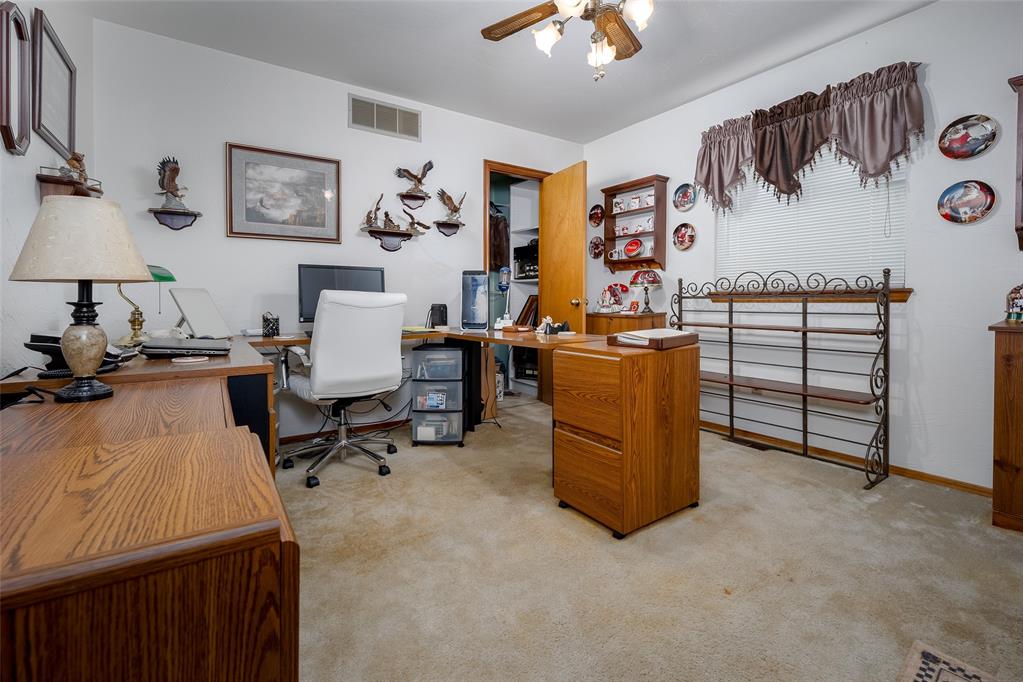 12113 Blueway Avenue