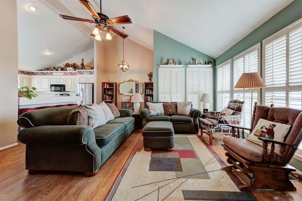 1428 WOOD DUCK Drive