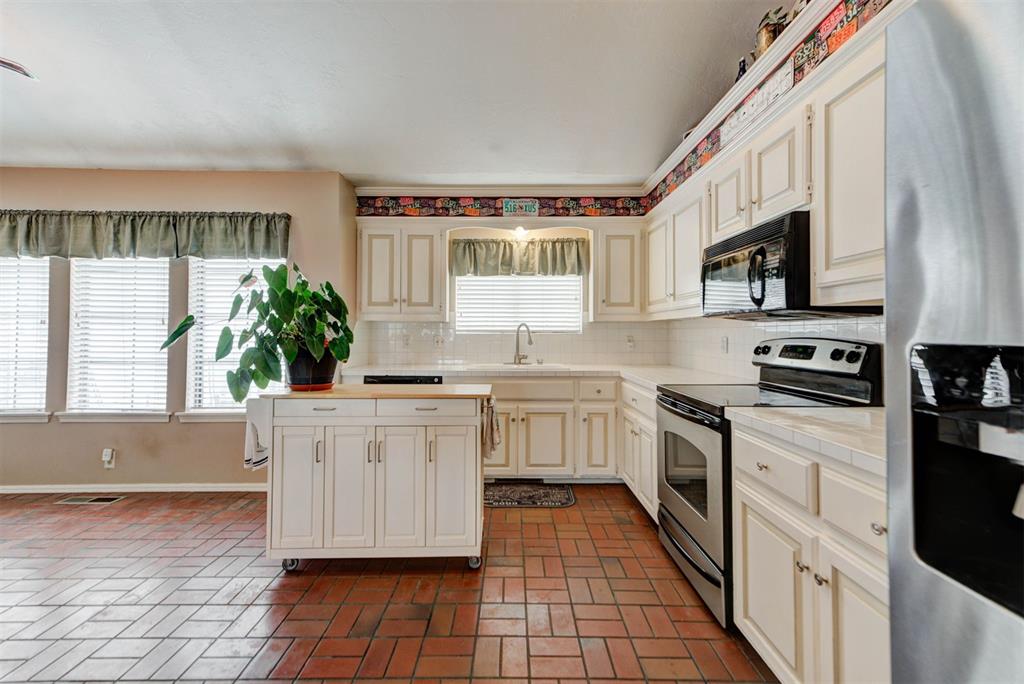 1428 WOOD DUCK Drive