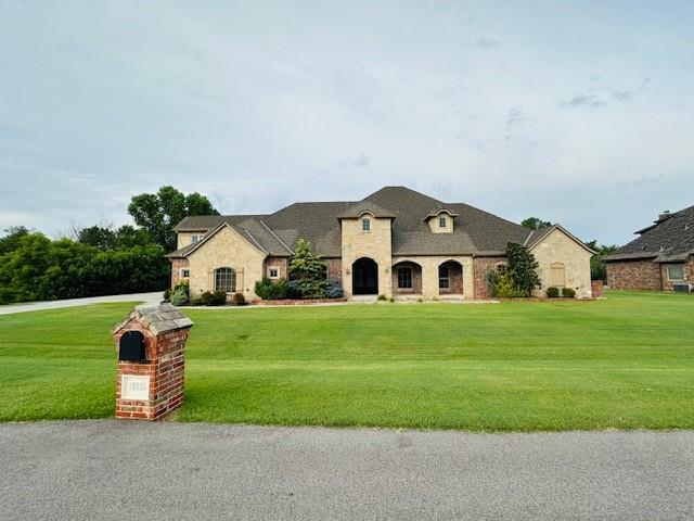 10825 San Lorenzo Drive