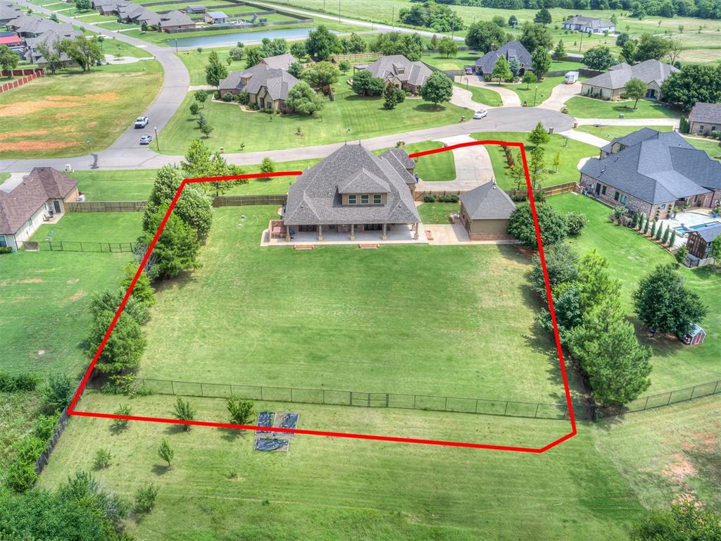 10925 San Lorenzo Drive