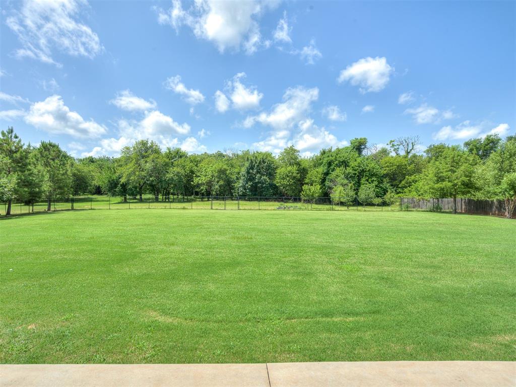 10925 San Lorenzo Drive