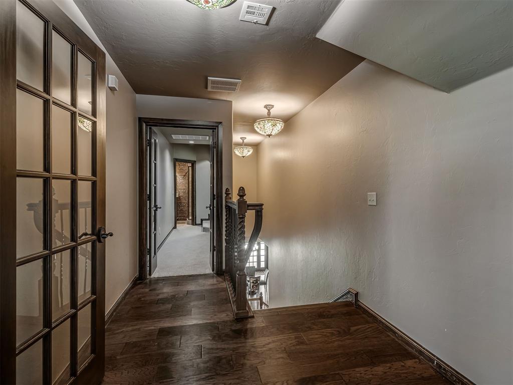 10925 San Lorenzo Drive