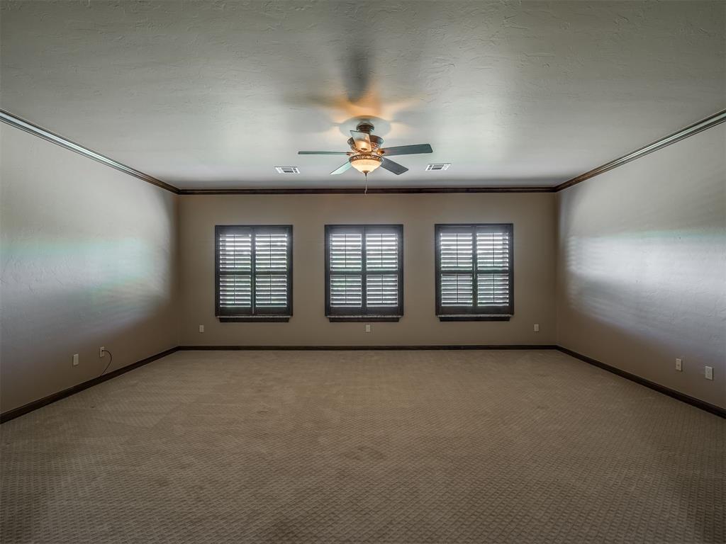 10925 San Lorenzo Drive