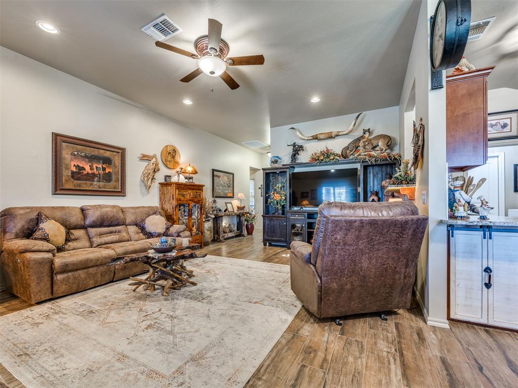 4508 Brooklyn Avenue