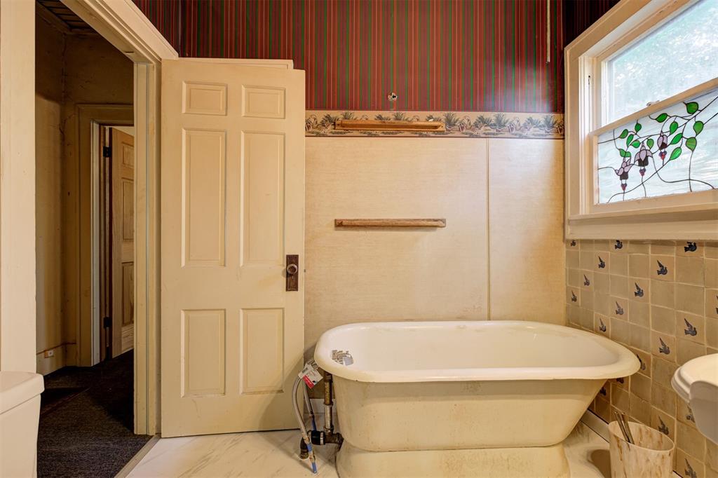 2920 N Harvey Parkway