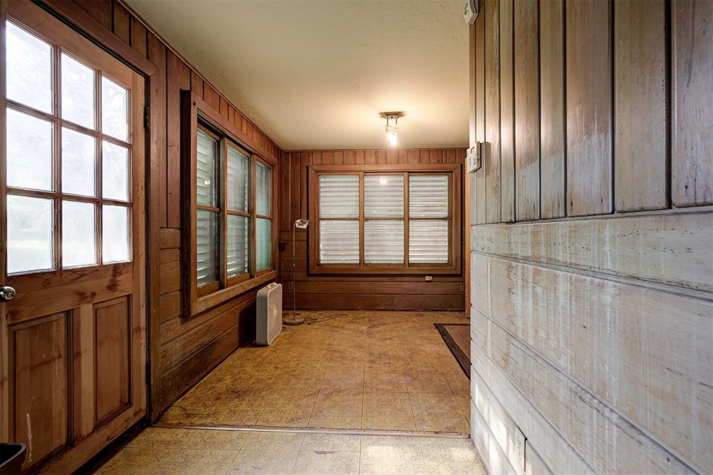 2920 N Harvey Parkway