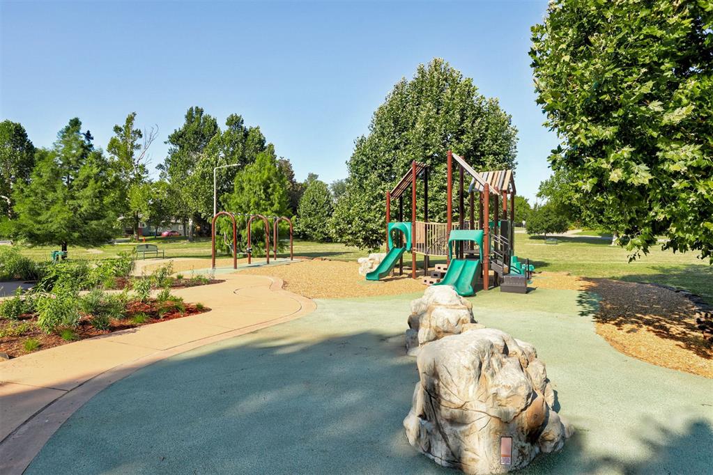 2920 N Harvey Parkway