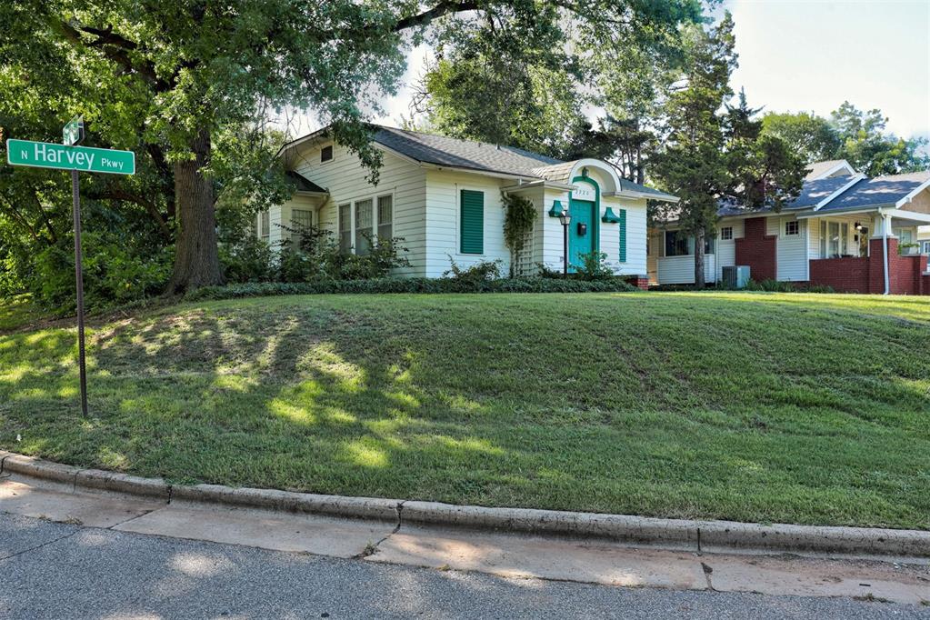 2920 N Harvey Parkway