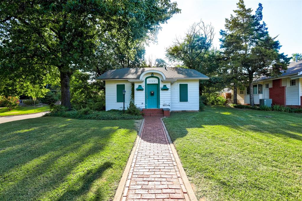 2920 N Harvey Parkway