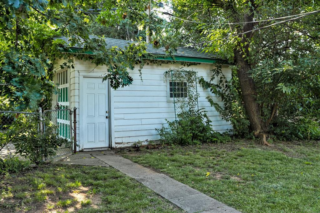 2920 N Harvey Parkway