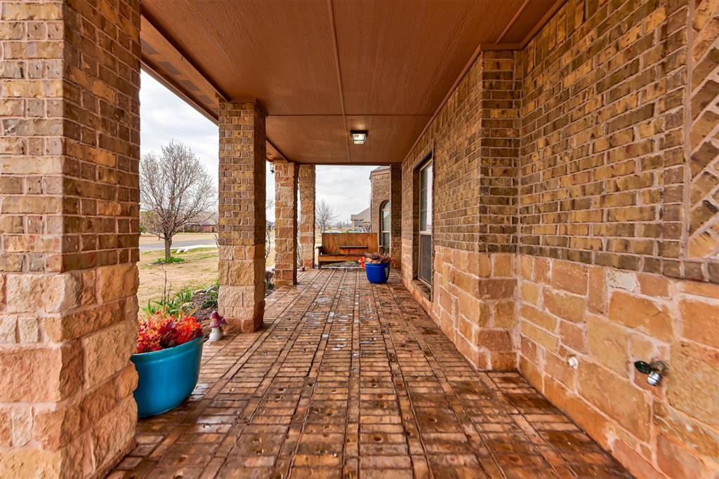 20500 Antler Farms Drive