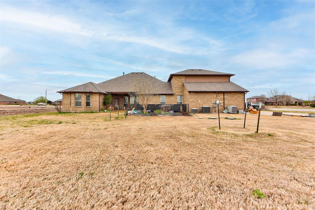 20500 Antler Farms Drive