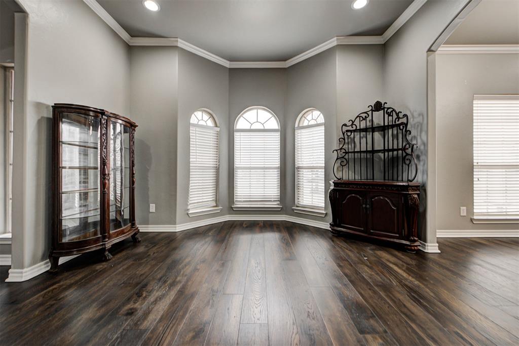 20500 Antler Farms Drive