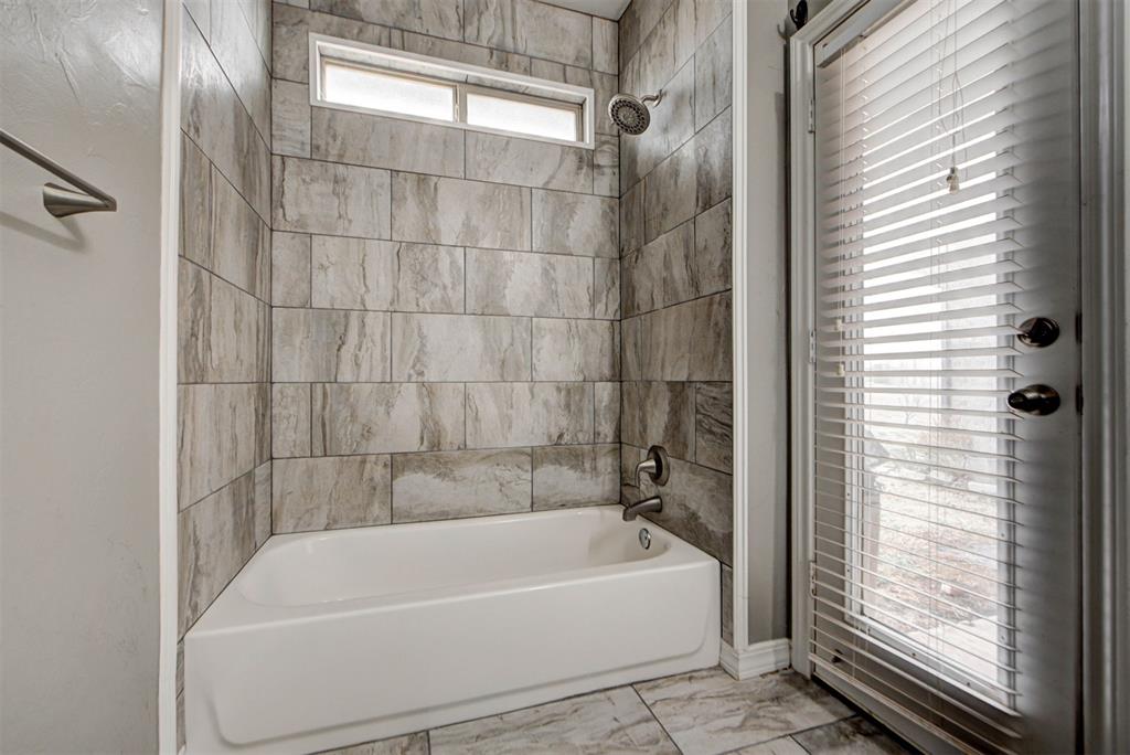 20500 Antler Farms Drive