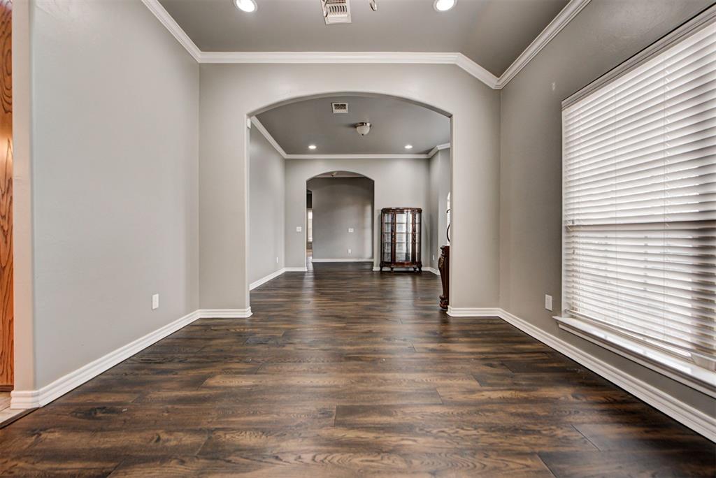 20500 Antler Farms Drive